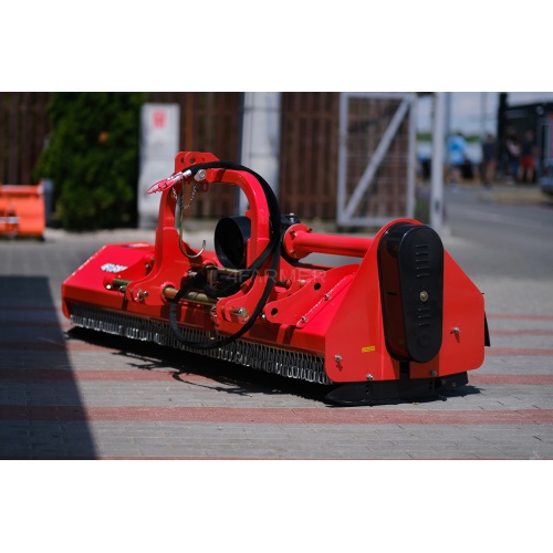 Flail mower with a hydraulic shift DPH 175 4FARMER