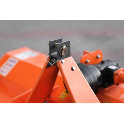 Flail mower EFG 135 4FARMER - orange