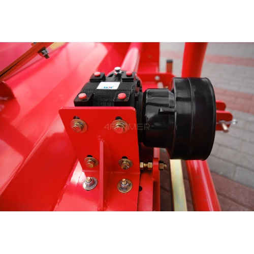 Flail mower with a shift EFD 210 4FARMER