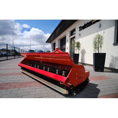 Flail mower with a shift EFD 210 4FARMER