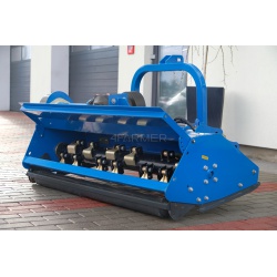 Flail mower with a hydraulic shift EFGC-KH 135 - opened flap