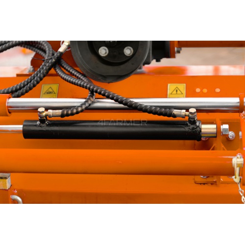 Kosiarka bijakowa EFGC-KH 125 otwierana klapa, przesuw hydrauliczny 4FARMER