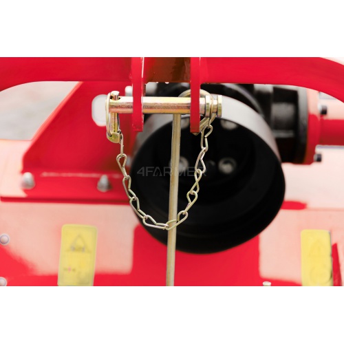 Flail mower EFGC-K 105, opening 4FARMER hatch - red