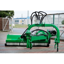 Flail Mower with an outreach arm AGF 180 with valves